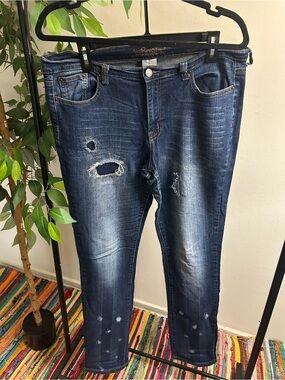 Revolt Jeans - Vintage Dark Blue Distressed Boyfriend Jeans